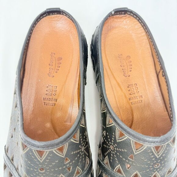 Spring Step FUSALIDE Black Leather Perforated Designed Slip On Statement Slide - Picture 10 of 15